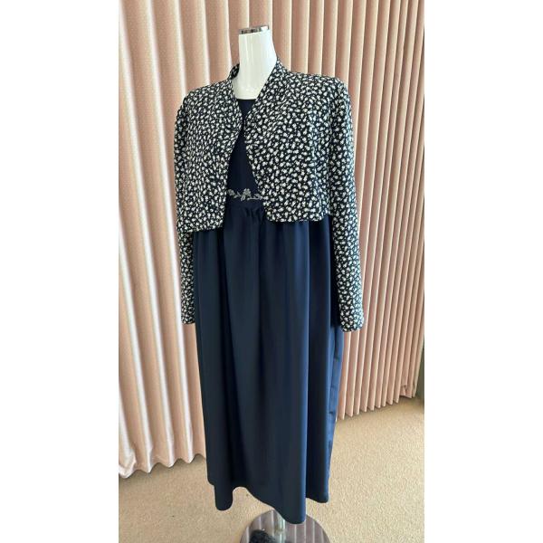 貸衣装処分品 ゲストドレス マタニティドレス 紺ワンピース　上着付中古品。返品、クレーム等を受け付けていない為、多少の所は目をつぶって下さる方にお譲りします。完品をご希望の場合はご購入をお控え下さい。レトロ ピアノ発表会 　　カラオケ　など...