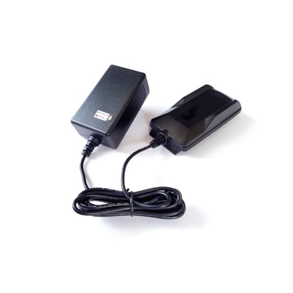 ■充電器のみの販売です。バッテリーは付属していません。