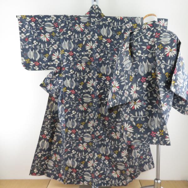 超美品　しつけ付き　正絹　袷　着物　和装　銘仙　155cm レトロ　アンティーク 超美品 しつけ付き 正絹 袷 着物 和装 銘仙 155cm レトロ アンティーク