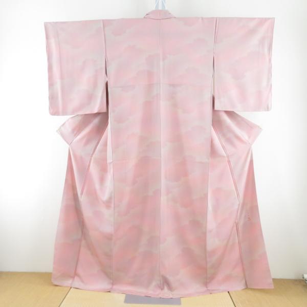 ［1203］色無地 美品 ぼかし 作家物落款 一つ紋 角立組井筒 正絹 着物 袷 1203］色無地 美品 ぼかし 作家物落款 一つ紋 角立組井筒