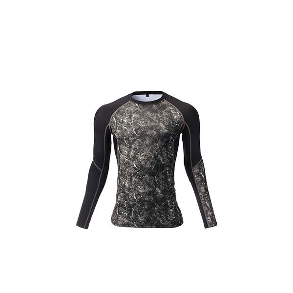 冷感＆軽量の夏場に最適なコンプレッション。　　　　　　　　　　　　　　　　　　　　　　　　　　　　　　　　　　　　　　　　　　　　　　　　　　　　　　　　　　　　　　　　　　　　　　　　　　　　接触冷感、吸汗速乾の基本的な機能を備えながらし...