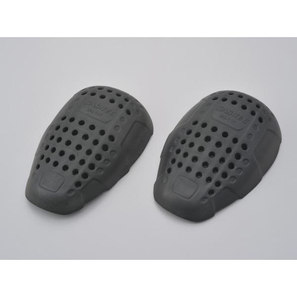 欧州規格EN1621-1レベル2クリア。肩、ひじ、ひざに使用可能なSAS-TEC プロテクター。普段はソフトな装着感ながら、いざという時には、弱い衝撃はソフトに吸収、強い衝撃は硬く吸収する特性を持つ、粘弾性ビスコエラスティック素材を採用して...