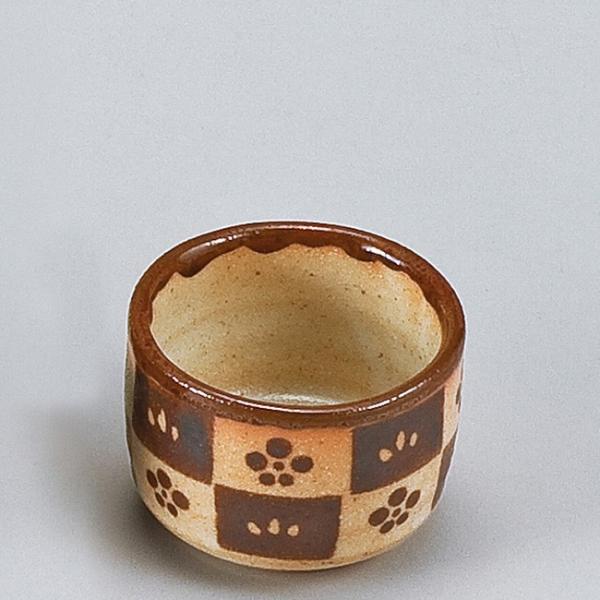 aH iq ~   6.6×5cm  {E JtF H    v` ~j {