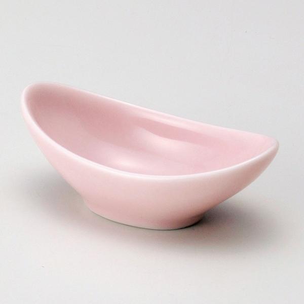 aH Ȍ  sN 8.7×4.4×3.3cm    