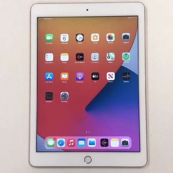 iPad Pro 9.7インチ 32GB docomo版SIMフリー バッテリー100% 美品 中古 