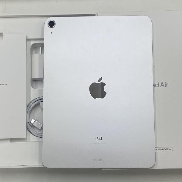 Apple iPad Air (第4世代) 256 シルバー　バッテリー100% iPad Air 第4世代 256GB Wi-Fiモデル バッテリー86% 中古