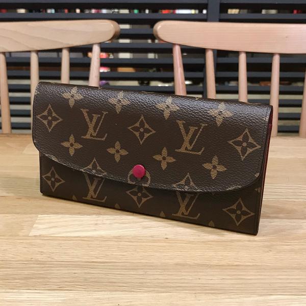 ルイヴィトン ポルトフォイユ エミリー フューシャピンク 長財布 ルイヴィトン ポルトフォイユ エミリー フューシャピンク 長財布