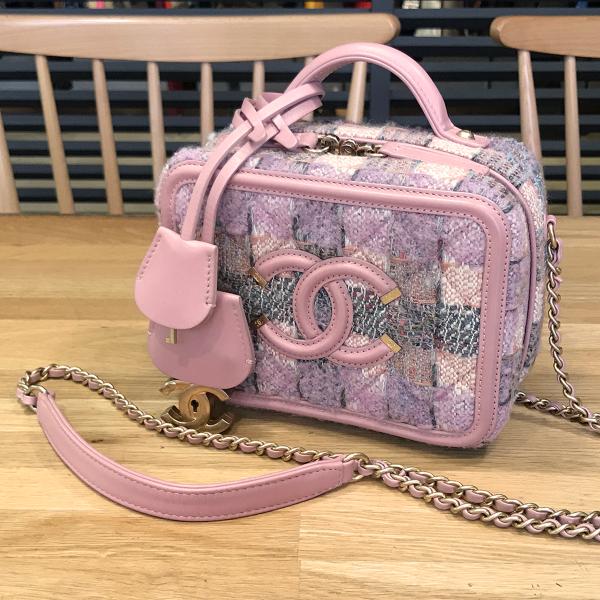 CHANEL シャネル ショルダーバッグ CCフィリグリー マトラッセ バニティ 2WAY 新品・未使用品】シャネル CHANEL マトラッセ CCフィリグリー ココ