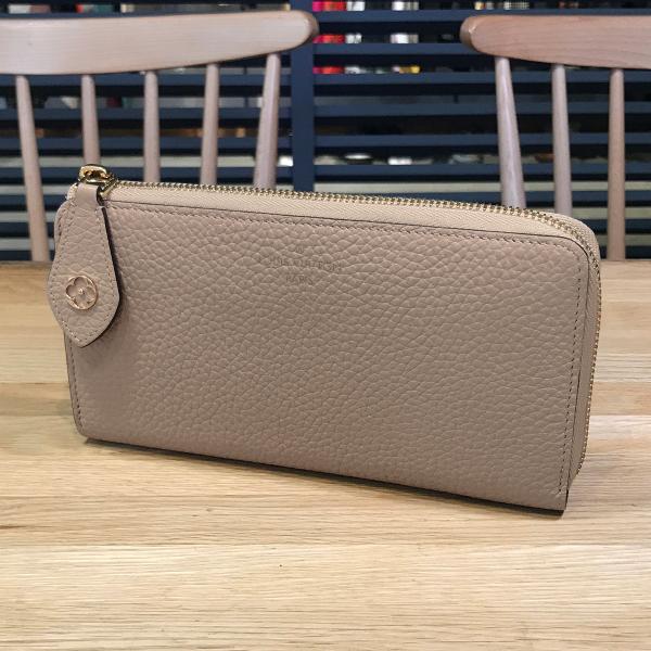 新品同様‼️ ルイヴィトン　ポルトフォイユ　コメット　財布　長財布　L字ファスナー LOUIS VUITTON（ルイ・ヴィトン） 【超美品】ルイヴィトン