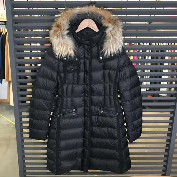 MONCLER（モンクレール） 【超美品】モンクレール エルミファー ダウン