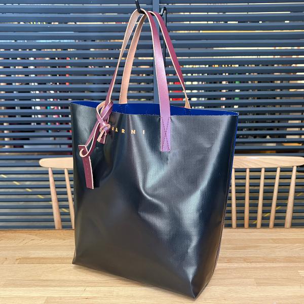 【美品】 マルニ トライベッカ トートバッグ ブラック ブルー バイカラー SHMQ0000A3 15978