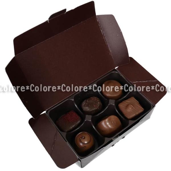 Sale Godiva ゴディバ 限定ボックス チョコレートアソート 6粒入り ギフトバッグ付き チョコレート トリュフ お土産 Buyee Buyee 日本の通販商品 オークションの代理入札 代理購入