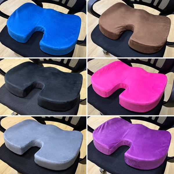 ●商品仕様●サイズ（約）：46cm×36cm×6cm材質：低反発ウレタンフォーム50Dカバー : ポリエステル●骨盤をしっかりサポートします。座るだけの手軽な姿勢矯正?骨盤矯正クッション。弾力ある低反発ウレタン使用し，人間工学に基づいた設計...