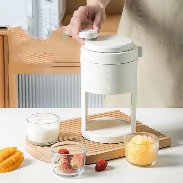 サイズ 進級タイプサイズについての説明 14.4*26.1cm ※サイズ表の実寸法は商品によって1-3cm程度の誤差がある場合がございます。素材 PP ステンレス色 製氷カップ1個付き