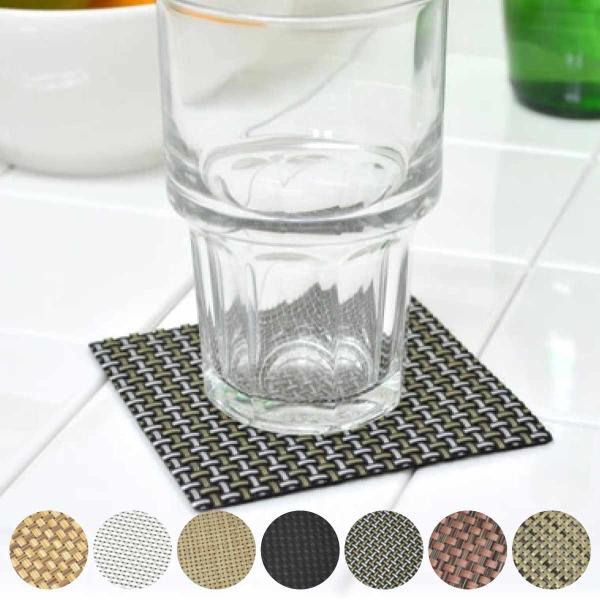 サイズ/約横10.5×縦10.5cm内容量/1枚材質/塩化ビニール種類/竹、ホワイト、ベージュ、ブラック、金銀、ブロンズ、よもぎ生産国/中国製●コップやデスクの傷を防ぐコースターです。●心が落ち着く和風なデザインです。●撥水性が良く、汚れが...