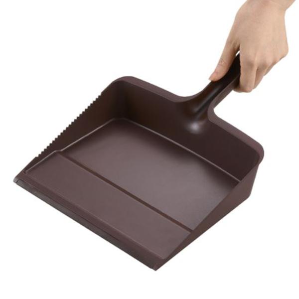 サイズ/約横25.5×縦34.5cm重量/約170g内容量/1個材質/ポリプロピレン生産国/中国製●Sattoシリーズのチリトリです。●先ゴム付きなので床に密着、細かなホコリまで掃きとれます。●サイドのギザギザカット部分でホウキの穂先につい...