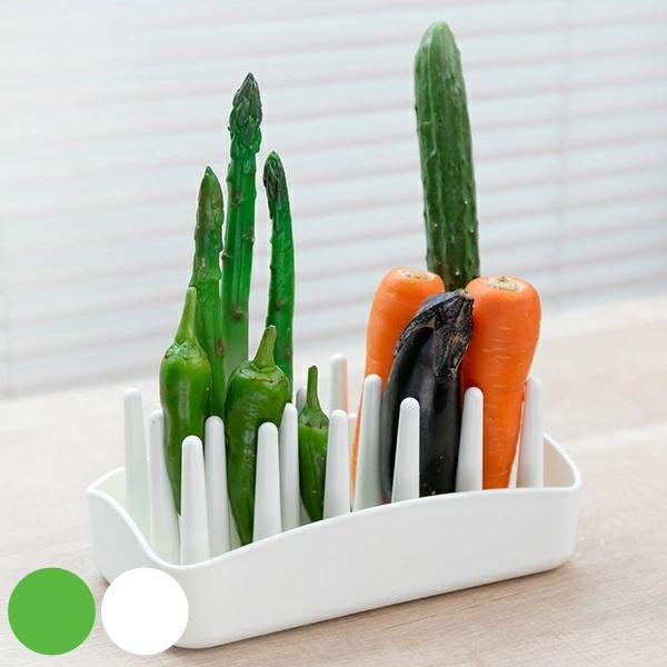 サイズ/約幅10.8×奥行20.5×高さ9cm内容量/1個材質/ポリプロピレン種類/グリーン、ホワイト生産国/日本製耐熱温度/100度食器洗い乾燥機/使用可能●鮮度長持ちのために野菜を立てよう●そのまま調理台に出して使うことも●使いかけの野...