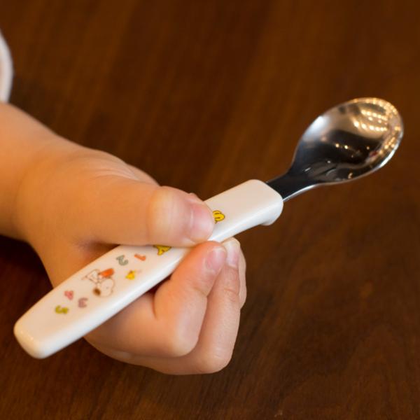 スプーン 三指持ち 14cm トライ食器 ステンレス （ 食洗機対応 カトラリー 子ども用 スヌーピー ）