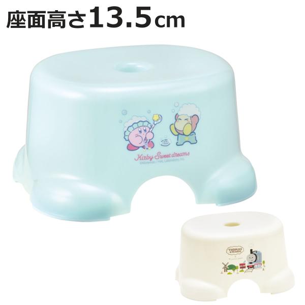 サイズ/約幅25×奥行20×高さ13.5cm内容量/1個材質/ポリプロピレン種類/カービィ、トーマス×つむぱぱ生産国/中国製耐熱温度/90度●人気キャラクターが描かれた可愛い子ども用の風呂いすです。●小振りなサイズで、お子様が座りやすいです...