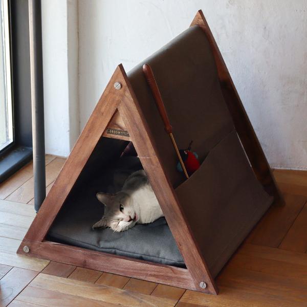 ベッド 猫 三角テント クッション付き 洗える （ ペットベッド 猫用ベッド 猫用 ペット用 テント型 クッション付 おしゃれ ）