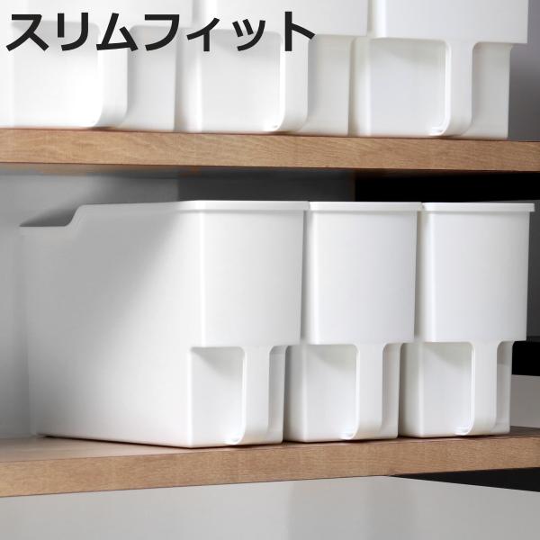 サイズ/約幅12.8×奥行33.4×高さ22cm内容量/1個材質/ポリプロピレン生産国/日本製耐熱温度/100度耐冷温度/-20度●吊戸棚のことを考えて作られた収納ボックスです。●出し入れスムーズな取っ手付きです。●一般的な吊戸棚は奥行き約...