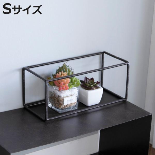 サイズ/約幅25×奥行11×高さ11cm内容量/1個材質/アイアン耐荷重/約3kg●自由に組み合わせて空間をデザインできるジョセフアイアンフレーム レクタングル【Sサイズ】です。●単体ではもちろん複数組み合わせて自由なレアウトが可能です。●...