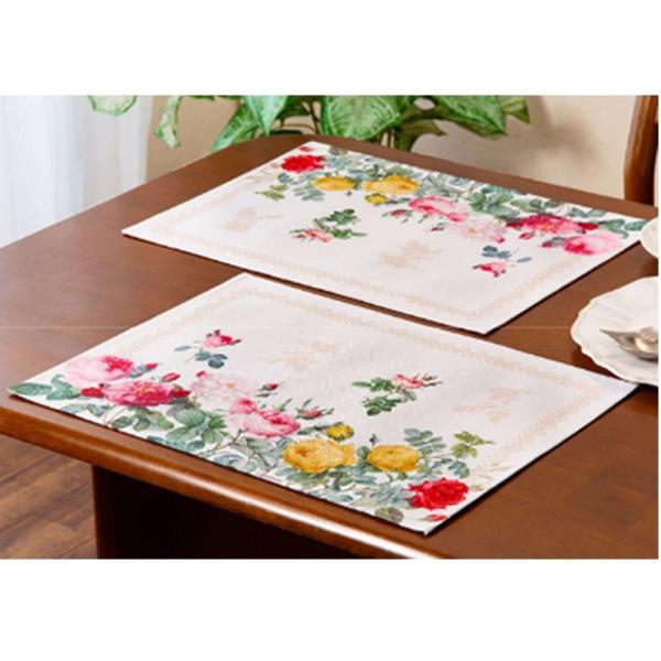 薔薇好きなら、やっぱりルドゥーテ！ルドゥーテシリーズ、ローズ柄のランチョンマットです。テーブルいっぱいに、素敵な薔薇が広がります。お友達を呼んでティーパーティーをしませんか？撥水加工を施したとても美しいランチョンマット☆食べ物や飲み物をこぼ...