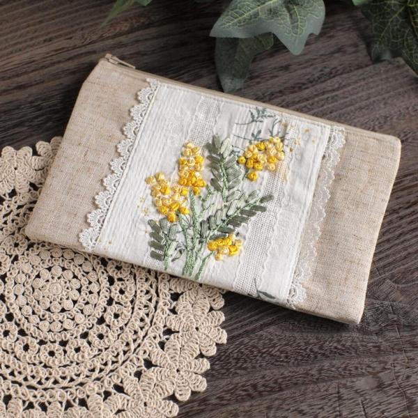 ミモザシリーズ リボン刺繍マルチケース（約12×20cm）ポーチ 通帳入れ