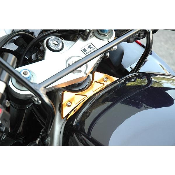 ZX-9R　98’〜03’ タンクエンドプレート　ゴールド