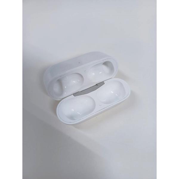 オーディオ機器 イヤフォン Apple 純正 AirPods Pro 充電ケースのみ (A2190) :1083439618:中古 オーディオ機器 イヤフォン Apple 純正 AirPods Pro 充電ケースのみ (A2190) :1083439618:中古