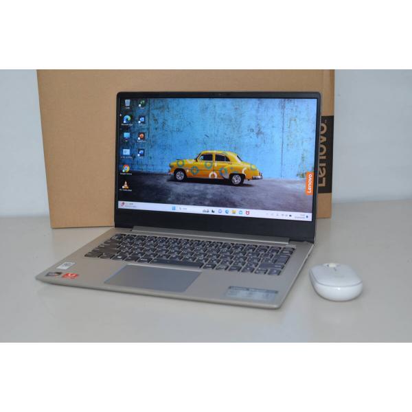 computer-store_w1131796396