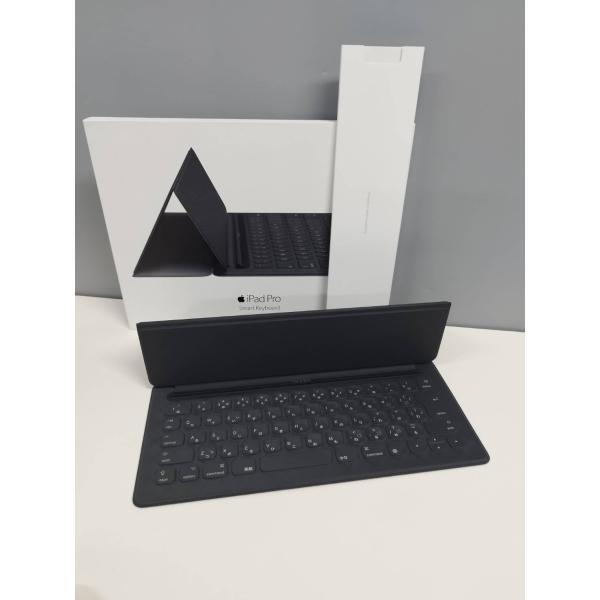 computer-store_x1216048098