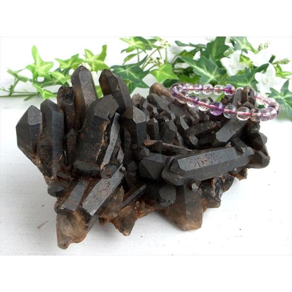 圧倒的支持 天然 黒水晶 モリオン クラスター原石 重さ166.5g 最強の魔