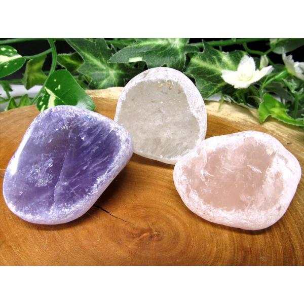 選べる3種類 一面カット原石 ウィンドウクォーツ 重さ約20g-40g 1個売り 浄化の水晶 恋愛運UPの紅水晶 愛の守護石紫水晶 川流れ水晶