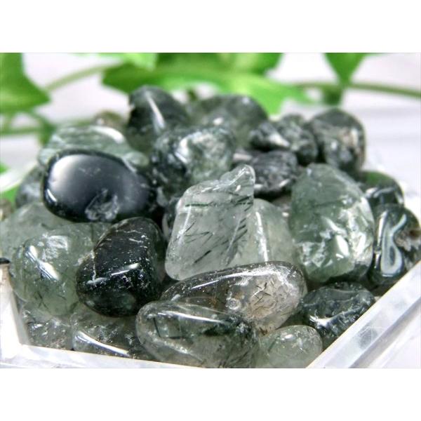 高品質モスグリーン グリーンルチルクォーツ さざれ石 200g 約6ミリ-25