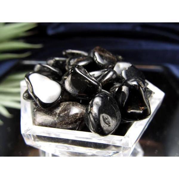 中粒タイプ 黒水晶 モリオン さざれ 約200g 粒約5mm-18mm 最強 強力な