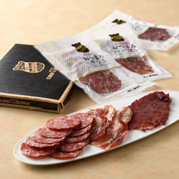 ハムづくりの伝統の技術と味わいを守り続けながら、今もかわらず鎌倉の地でハムづくりを行っています。■セット内容おつまみサラミ 36g豚肉と牛肉に粒マスタードと粒こしょうをブレンドし、乾燥して仕上げたスパイシーなサラミです。おつまみベーコン 2...