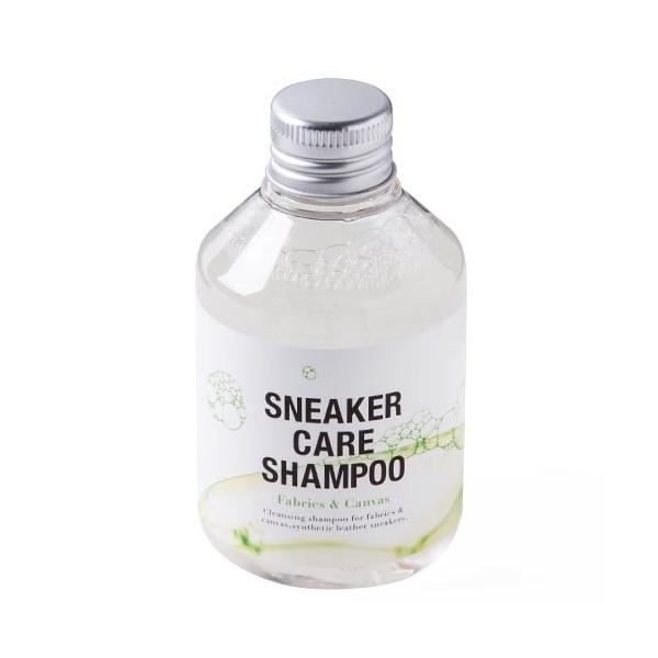 大人のスニーカーはきれいめに履きたい汚れたときのお助けアイテム！ここ何年で大人ファッションの仲間入りしたスニーカー。私もデイリーからお出かけまでスニーカーを合わせています。汚れたときに誰でも簡単にケアできるこのシャンプーは使い方も簡単。天然...