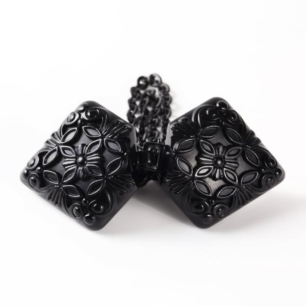 ブラック フロントクリップ 日本製（群馬県にて製造）フック付き フロント飾り ストールクリップ 花柄デザイン
