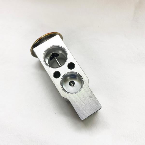 トヨタ エスティマ ACR30 ACR40 MCR30 MCR 40 AHR10 の一部 純正品番