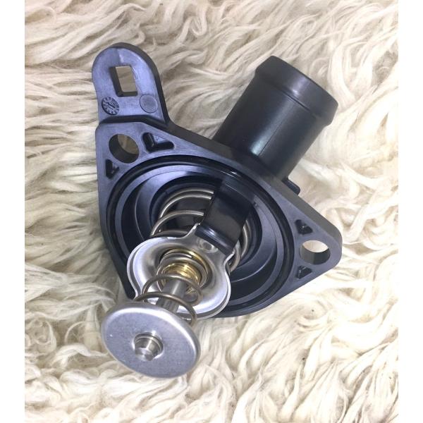 cool-japan_wh-hna-78-03