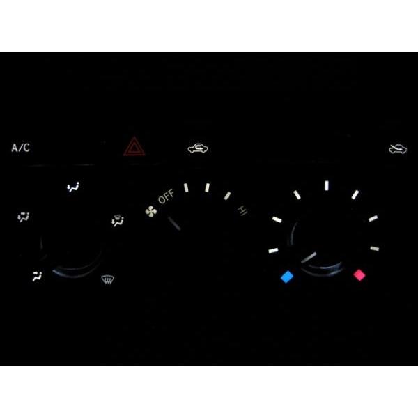 トヨタ bB NCP30/NCP31/NCP34/NCP35 エアコンパネル用 LED球 1台