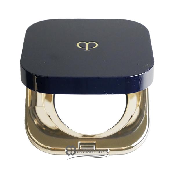 ケースタンクッションエクラナチュレルの専用ケース レフィルは別売りとなっております。コンパクトケースを閉めると、中ふたも連動して閉まる機構です。スムーズに開閉できなくなった場合は、新しいケースをお求めください。原産国：日本