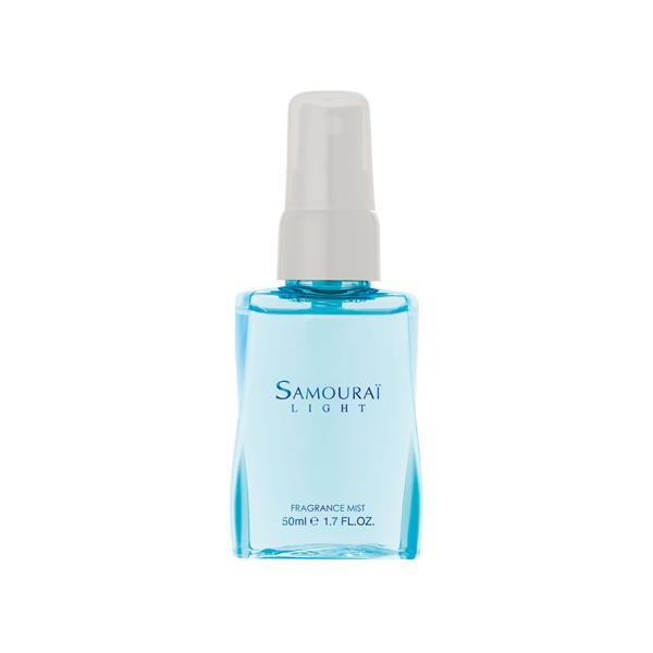 【3,980円以上で送料無料(※北海道は9,800円以上)】ハンディサイズの50ml〜ハンドに入れてオキニ入りの香りを持ち運びしやすい〜強い香りが苦手な方や、学校・職場で香水がNGな方でも手軽に一吹き！フレグランスの香料を贅沢に配合すること...