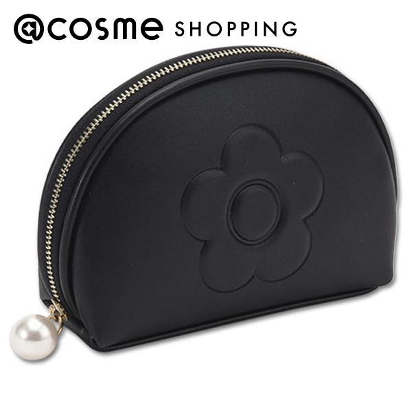 リッチで落ち着いたブラック、女性らしさをプラスするパールピンクの2色展開です。ファスナーがラウンド型に開くポーチは、アイテムの出し入れがしやすく収納力もGOOD。内側にはポケットが計2つ付いています。メイクアップ・ケアグッズ ＞ 化粧ポーチ...