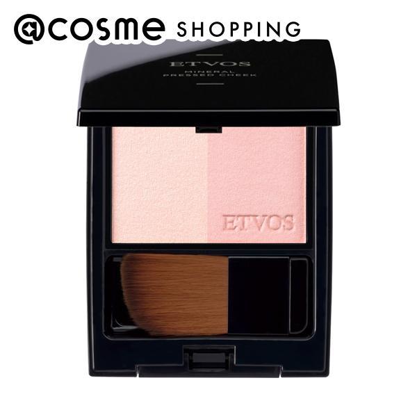 大人の頬を上品なツヤで彩る濃淡2色のプレストチーク。頬に自然な立体感を作り、日焼けしがちな頬を紫外線から守ります。整肌成分※1や保湿成分※2配合で、お肌をすこやかに保ちます。柔らかなツヤ感をまとったソフトベージュとミュートピンクのコンビネー...