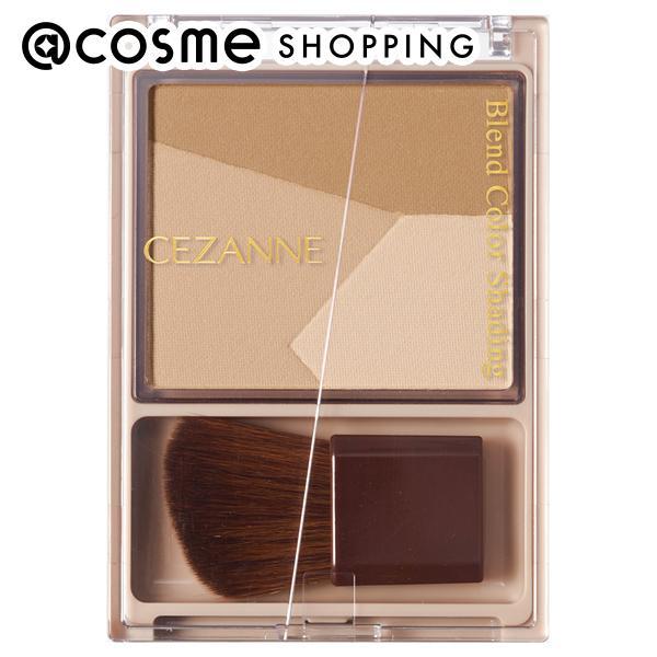 自然な陰影をプラスする3色グラデーションシェーディング。入れたい部分に合わせて濃淡・色味をぴったり調節できます。混ぜても一色ずつでも、使い方自由自在。美容保湿成分(オリーブ果実油、バオバブ種子油、ヒアルロン酸Na)配合。鼻筋にフィットする斜...