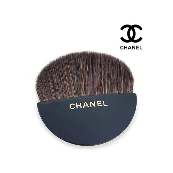 CHANEL　メイクブラシ チーク ファンデション ブラシ まとめ売り 美品 ☆ベルベットのような質感を☆【CHANEL】チークブラシ (CHANEL