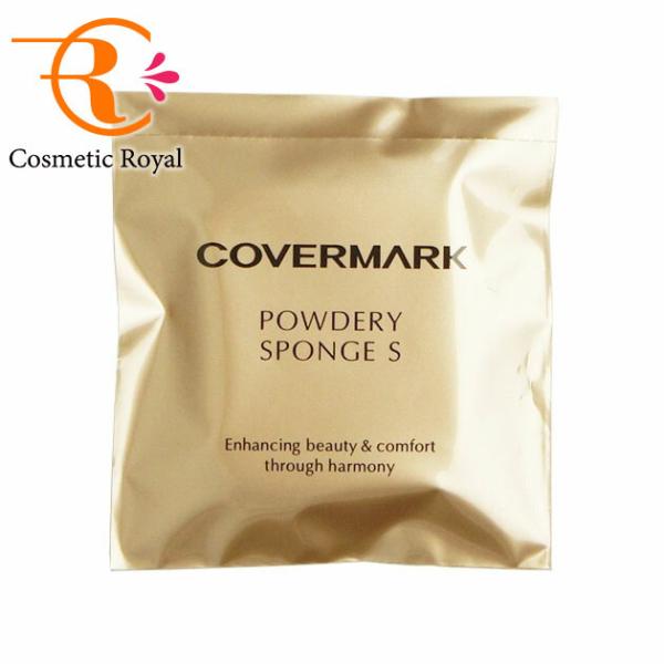 ＜スポンジ＞シルキーフィット専用のファンデーションスポンジ。こだわりのミルフィーユ構造で、ファンデーションをより細かく分散させ、塗布時の密着力を高めます。