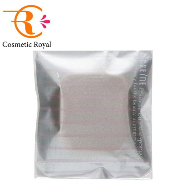 ＜スポンジ＞アクセーヌ「クリーミィファンデーション PV」専用スポンジ。デリケートな肌をいつくしむソフトな感触のスポンジ。肌あたりのやさしさにこだわって素材を選び抜きました。キメ細かなスポンジなので、ファンデーションを肌へきれいになじませる...